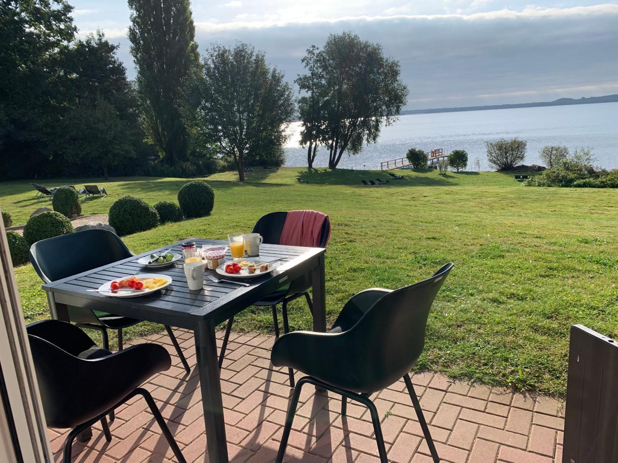 Ferienwohnung Am See Mit Terrasse Ашеберг Экстерьер фото